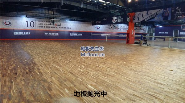杭州洛克公园篮球馆体育地板翻新