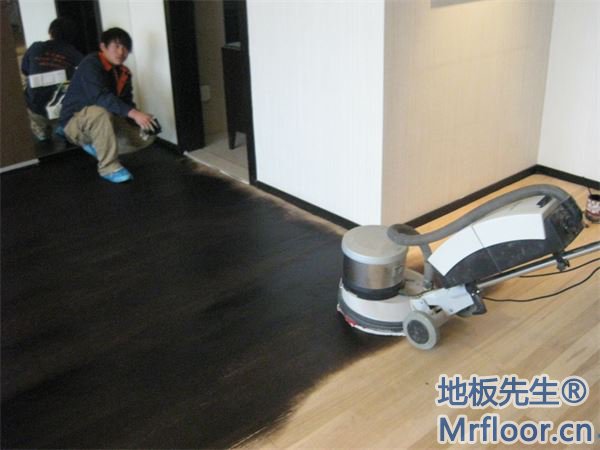 金茂酒店会所木地板翻新染色