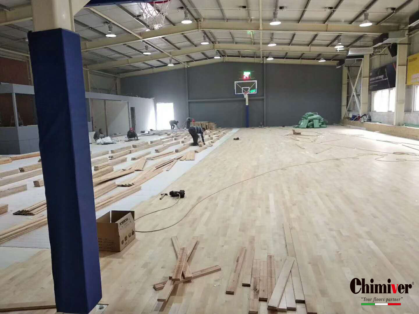 篮球中心体育运动木地板防滑翻新保养案例