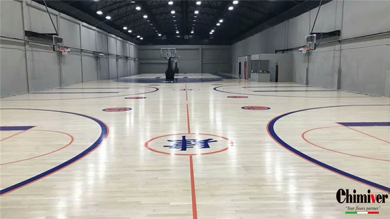 天津篮球馆体育运动木地板彩漆logo翻新应用案例