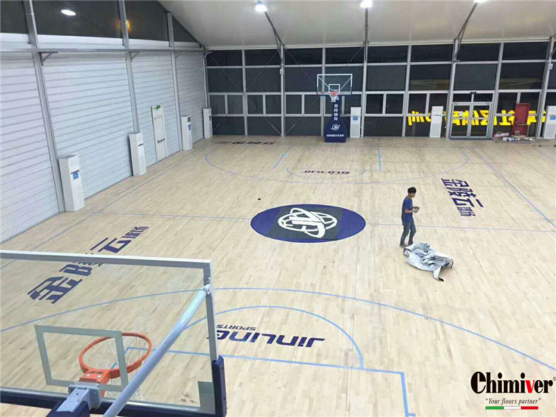 凯美沃FIBA上海篮球馆体育彩漆运动木地板画线漆LOGO案例