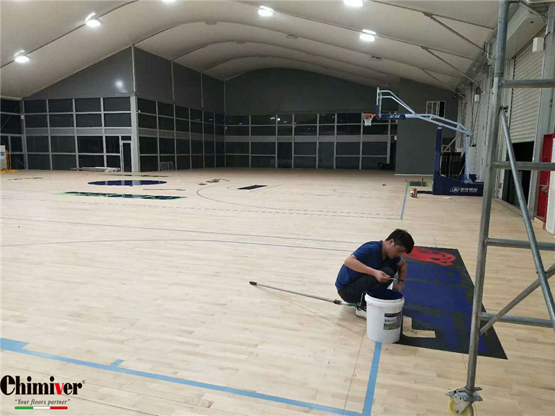 凯美沃FIBA上海篮球馆体育彩漆运动木地板画线漆LOGO案例