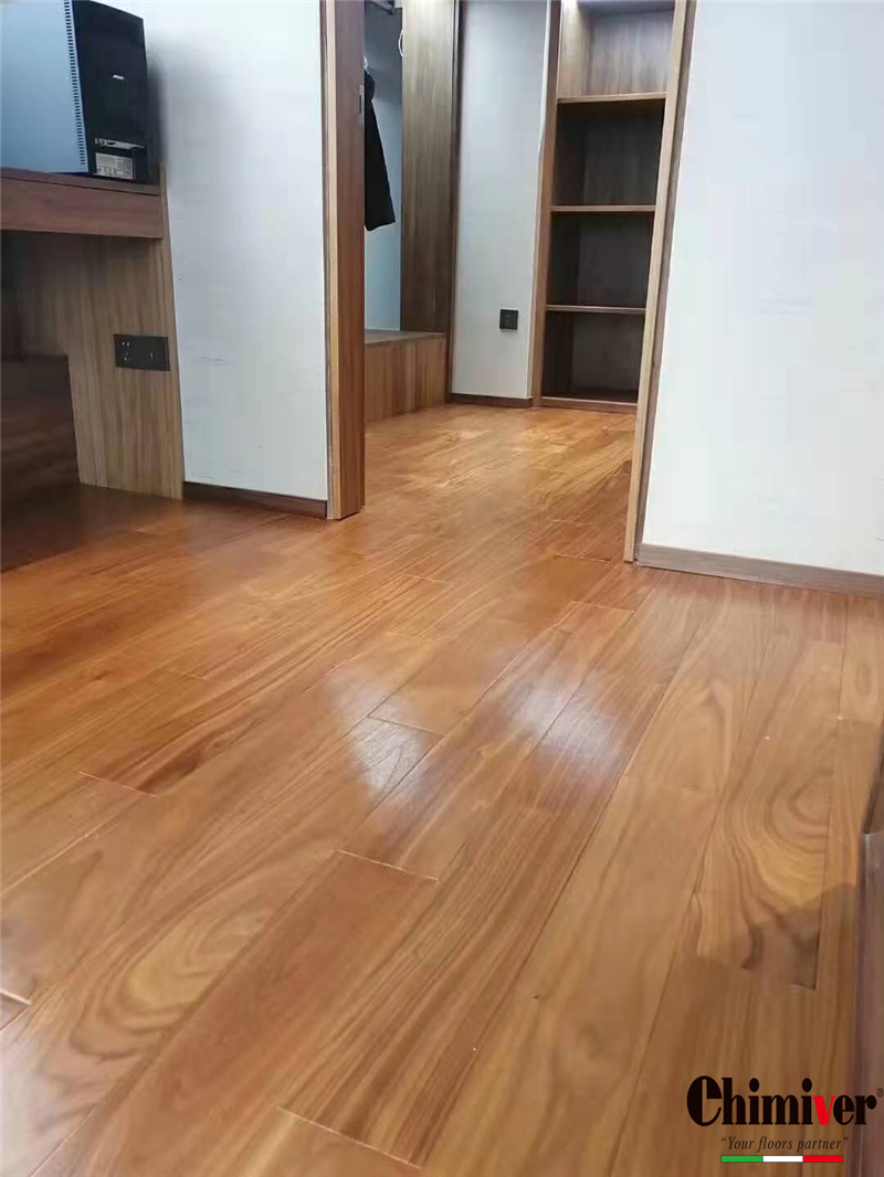 杭州绿城木地板翻新清洁保养上漆木蜡油施工案例