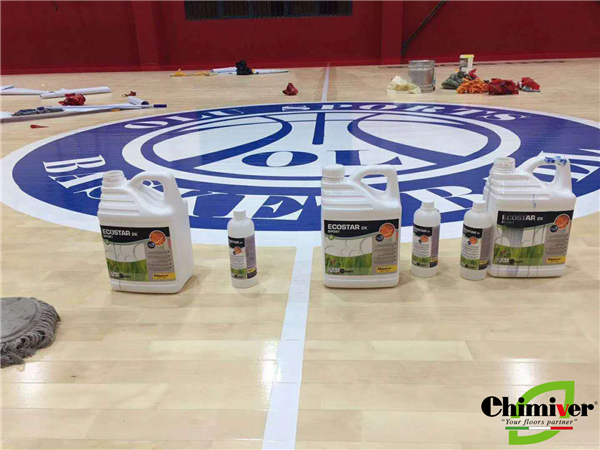 上海松江瓯鹿篮球馆体育运动木地板彩漆LOGO上漆重涂施工案例